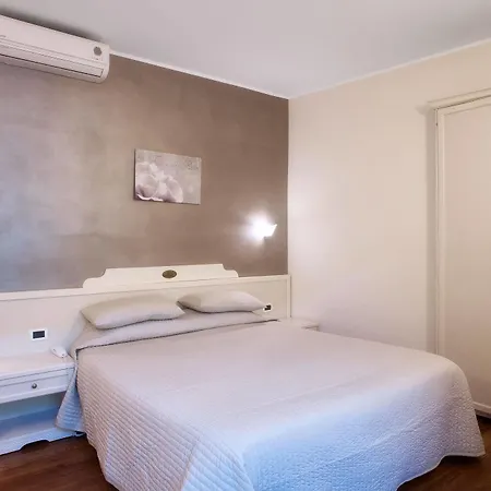 Hotel Cortese
